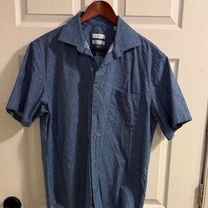 Calvin Klein Men's Blue Short Sleeve button down Shirt L 16